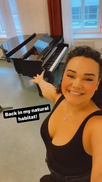 Maggie Renee Maggiereneemusic Nude Leaks OnlyFans Leaked Models
