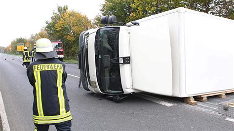 Nach Lastwagen Unfall Rue De Wattrelos Wieder Frei Aachener Zeitung