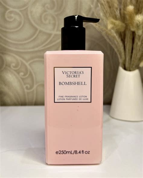 Лосьон для тела VICTORIA S SECRET Bombshell 250ml купить с доставкой