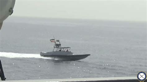 Iranian Fast Boats Harass Us Warships In Strait Of Hormuz Youtube