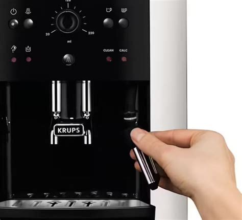 Machine Caf Arabica Deluxe Edition L Noir Argent Krups