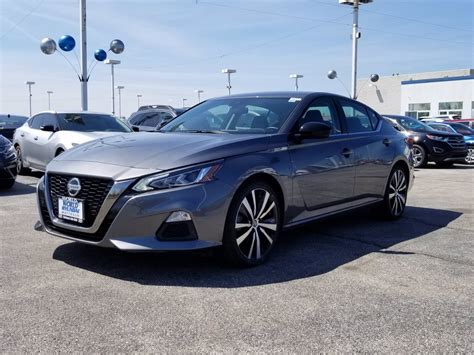 Pre Owned Nissan Altima Sr Fwd Sedan