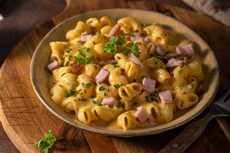 Ce Chef Transforme Les Coquillettes Au Jambon En Plat Gastronomique