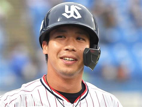 ヤクルトから山田哲人ら4人 オリックス・山本由伸は最多279票 ベストナイン賞 ライブドアニュース