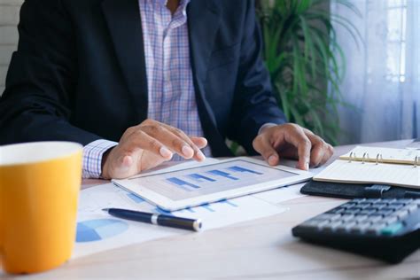 finance controller kpis  webinar  excel
