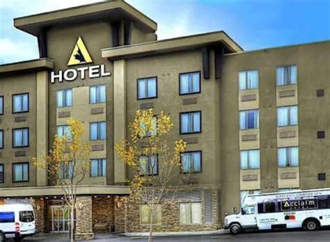 Hotels Near Calgary Airport - Calgary Intl. Airport (YYC) | Expedia.ca