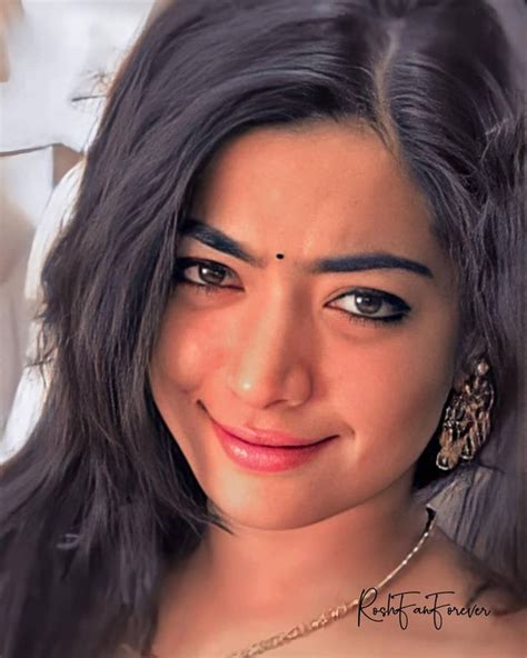 Pin Oleh Get Your Desires Di Rashmika Mandanna Hot Images