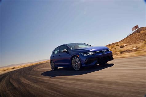 2023 Volkswagen Golf R Trim Levels and Standard Features