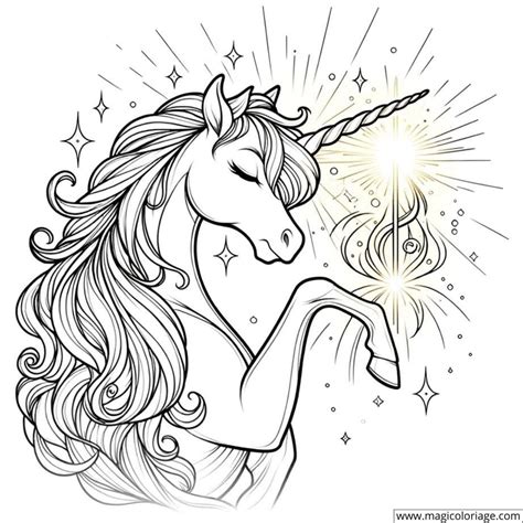 Coloriage Licorne Avec Corne Lumineuse