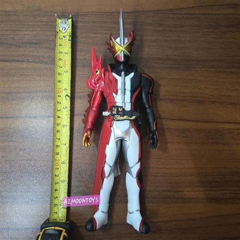 Banpresto Big Sofubi Size Soft Vinyl Figure Kamen Rider Saber Brave