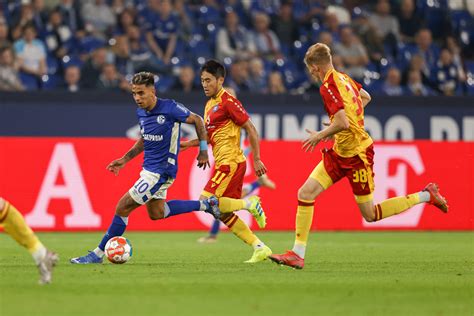 Wo der Schalker Konkurrenzkampf am größten ist Hallo Buer