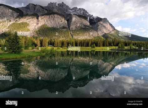 Cascade Mountain Reflect Reflected Reflection Cascade Ponds Banff