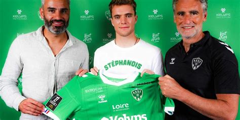 Mercato Un Ex Lyonnais Valide Le Recrutement De L Asse