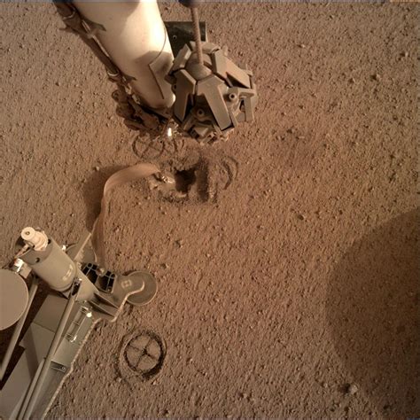 Sol 577 Instrument Deployment Camera Idc Nasas Insight Mars Lander