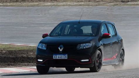 Cr Tica Renault Sandero R S