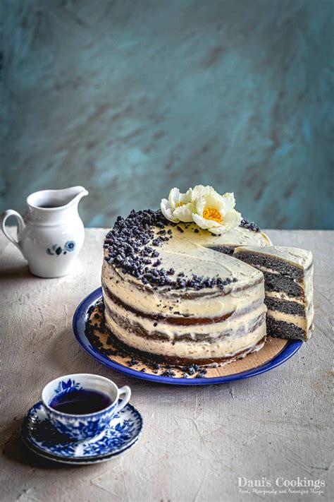 blue velvet cake 9