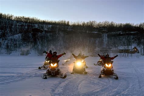 Snowmobile Safari & Sámi Culture - Sápmi Adventures