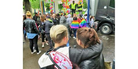 Nancy Une Gay Pride Gaie Et Revendicative