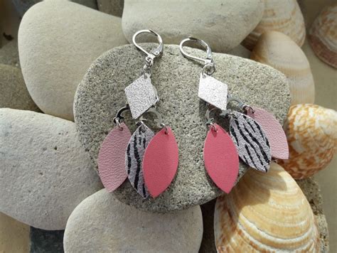 Boucles D Oreilles En Cuir Craft Ideas Keychain Drop Earrings