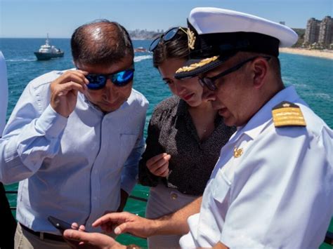 EN VIÑA DEL MAR ARMADA Y MUNICIPIO DAN INICIO A TEMPORADA DE PLAYAS CON