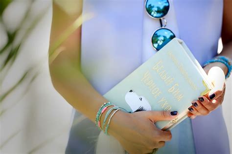 Лук с историей... | Клатч в виде книги, История, Африканские дети