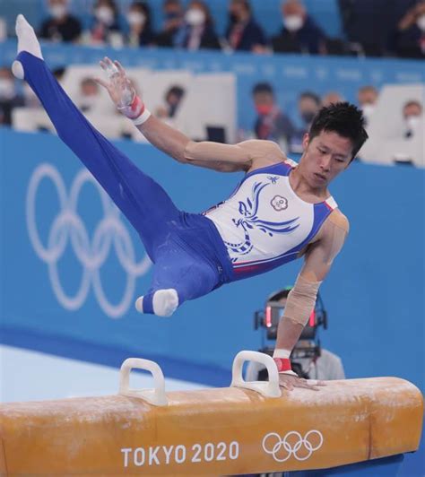 東奧》「鞍馬王子」完美落地 李智凱奪銀台灣體操第1面獎牌 運動 中時