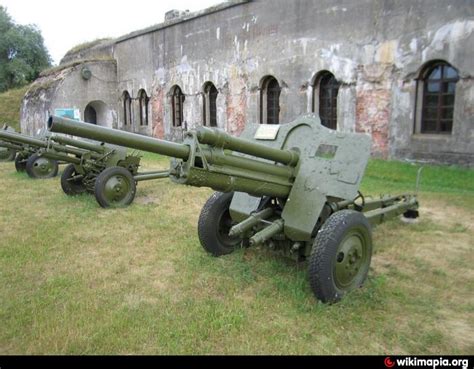 76 мм пушка: 76-мм дивизионная пушка ЗИС-3 образца 1942 года. СССР