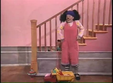 The Big Comfy Couch Clock Rug Stretch 2 VidLii