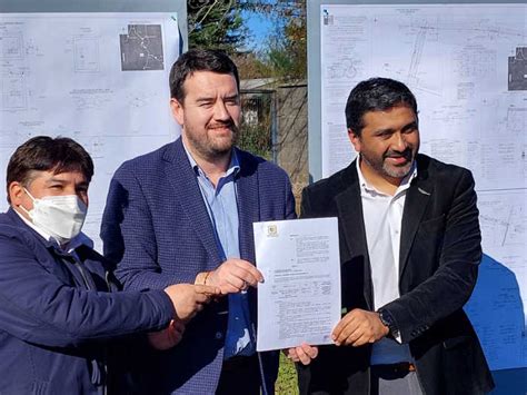 Gobernador Regional firma mensaje por 1 300 000 000 para reposición y