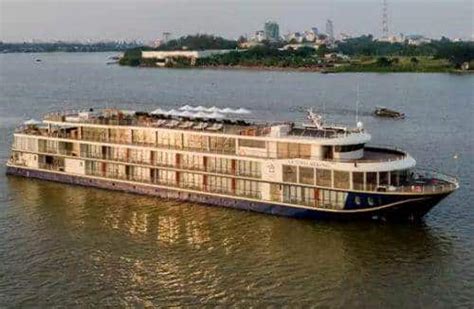 Wendy Wu Magical Mekong Cruise