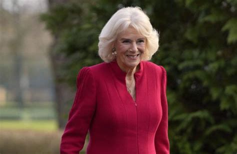 Voici Le Couturier Qui Habillera Camilla Parker Bowles Lors De Son