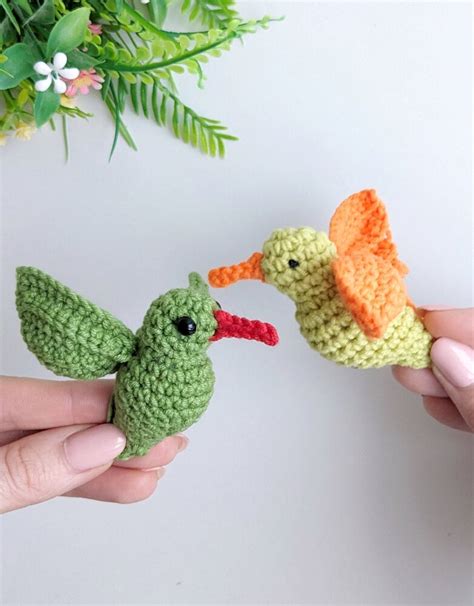 Crochet hummingbird pattern, easy crochet amigurumi bird