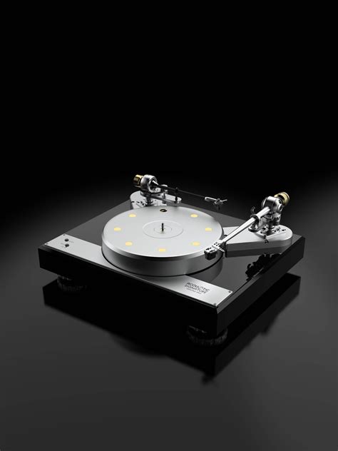 Verona Neo Turntable By Acoustic Signature