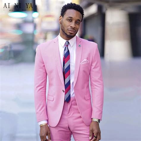 2017 Hot Pink Tuxedo Mens Suits Groomsmen Peak Lapel Groom Tuxedos Men