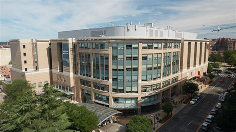 George Washington University Hospital nurses set to vote on union ...