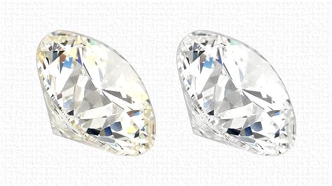 (Expert Shopping Tips) Is Buying a J Color Diamond a Good Idea?