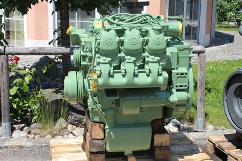 Mercedes-Benz OM 421 engine gebraucht kaufen - MachineryPortal