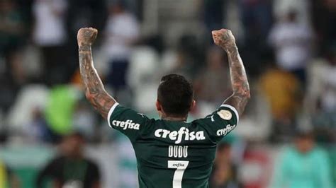 Dudu Marca Poca Vitoriosa Do Palmeiras N Meros Hist Ricos