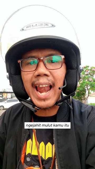 Ngerokok Naik Motor Youtube