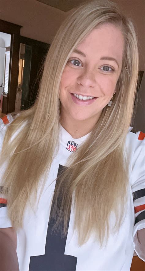 Sarah on Twitter: "🐻⬇️ https://t.co/WuN0ynB1fK" / Twitter