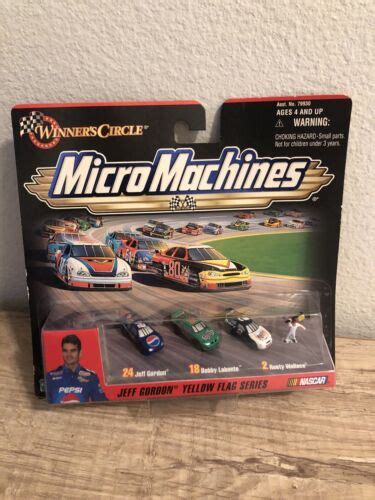 Winners Circle NASCAR Micro Machines 24 Jeff Gordon Yellow Flag