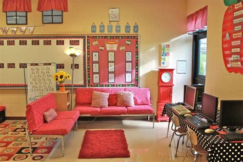 Pin By Dana Sondergaard On English Classroom Classroom Design