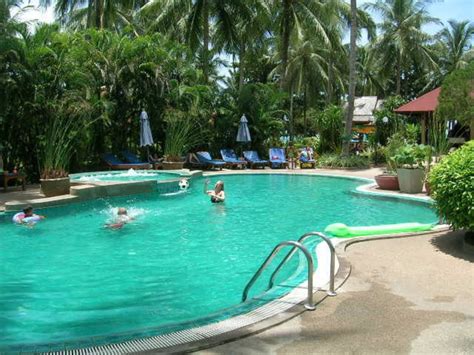 Der 2 Der Swimmingpools The Fair House Beach Resort Chaweng Noi