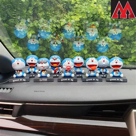 Jual Boneka Pajangan Hiasan Kue Bobble Head Goyang Per Dashboard Mobil