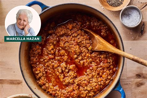 Marcella Hazan’s Bolognese Sauce Confirms She’s the Queen of Italian ...