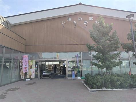 道の駅【いちかわ】のカフェでモーニング！千葉県市川市｜旅する似顔絵師コオロギ