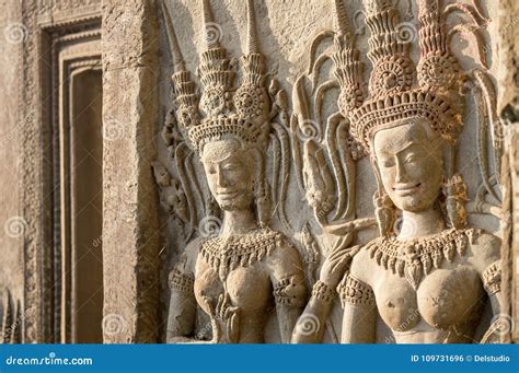 Detail Of Women Statues In Angkor Wat Siem Rep Cambodia Stock Photo