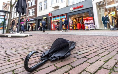 Man 60 Flink Toegetakeld Bij Mishandeling In Binnenstad Van Zwolle ‘bang Dat Ik Ze Weer