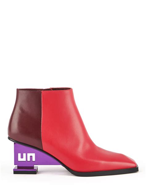 Женские демисезонные ботильоны united nude un bootie mid ii красные