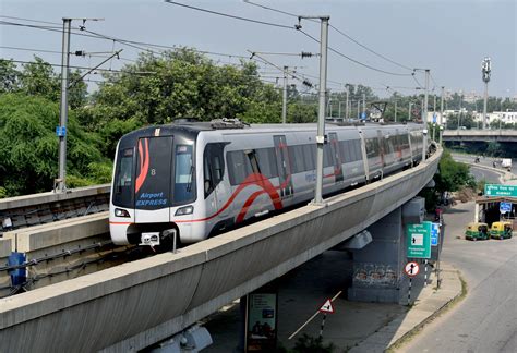 Pm Modi Inaugurates The Delhi Airport Metro Express Line To Dwarka